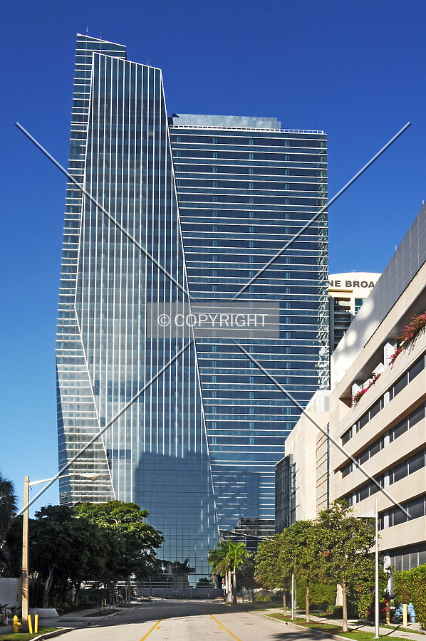 1450 Brickell by Jorge Molina