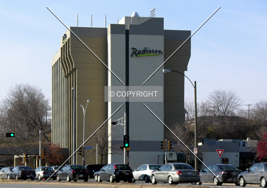 Radisson Hotel Milwaukee West by Chris Patriarca