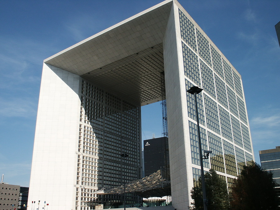 La Grande Arche by Daniel Kieckhefer