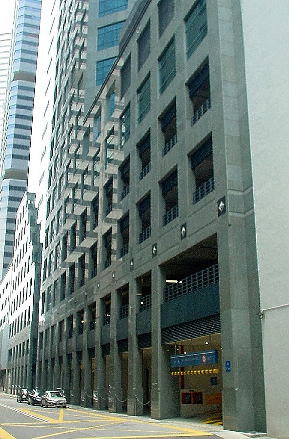 SIA Building by Edmund Teo