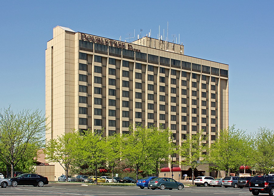 Doubletree Hotel & Conference Center Saint Louis by Ryan Hildebrand