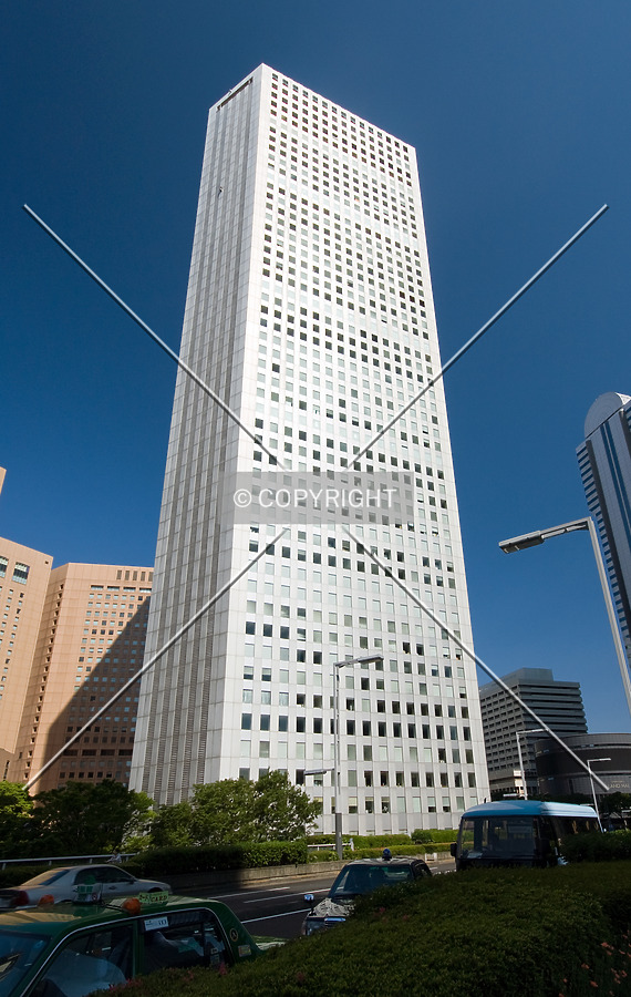 Shinjuku Sumitomo Building by Serdica