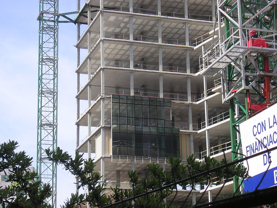 Isozaki Atea I by Mikel Allende