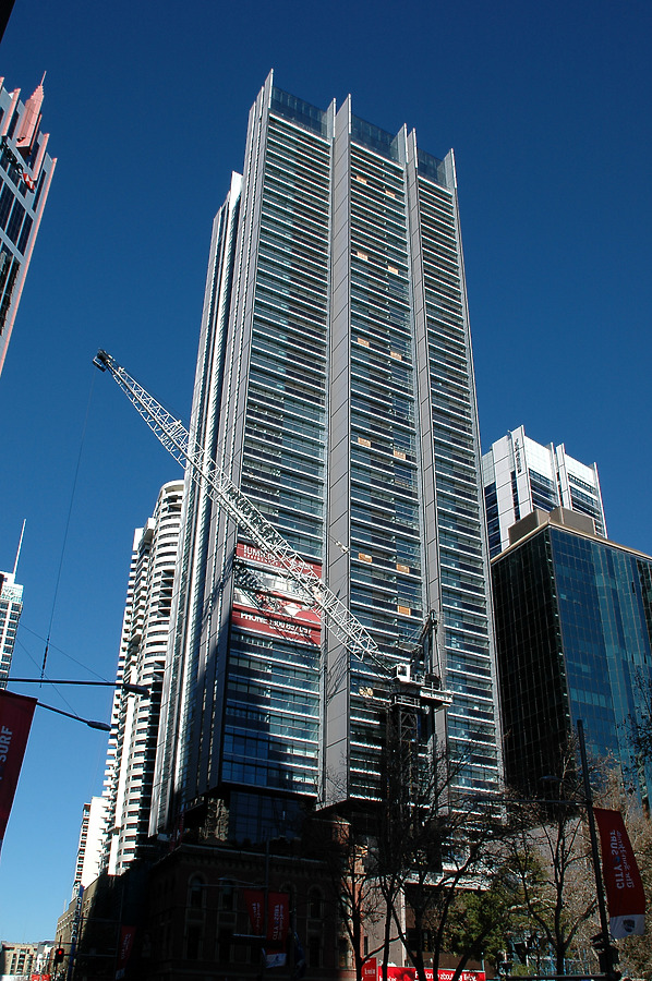 Lumière Residences by John Bek