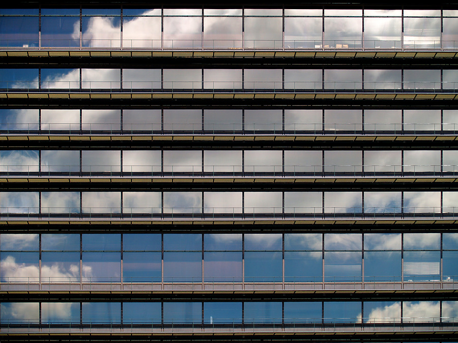 Banco de Bilbao by Cesar Serrano