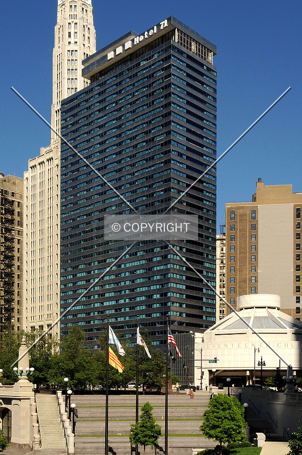Wyndham Grand Chicago Riverfront Hotel by Jorge Molina