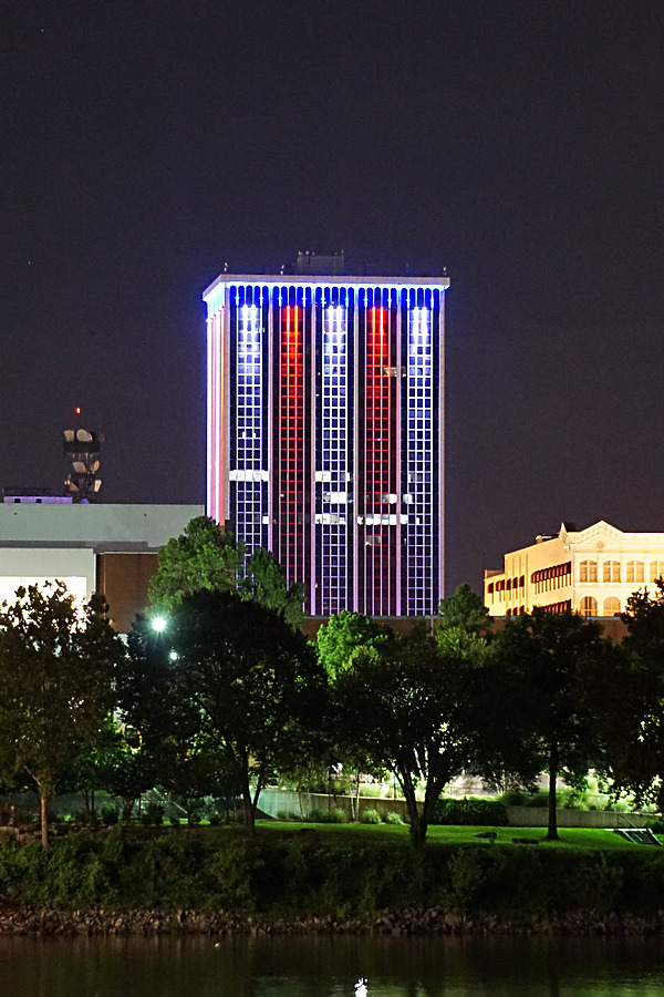 One Union National Plaza by Ryan Hildebrand