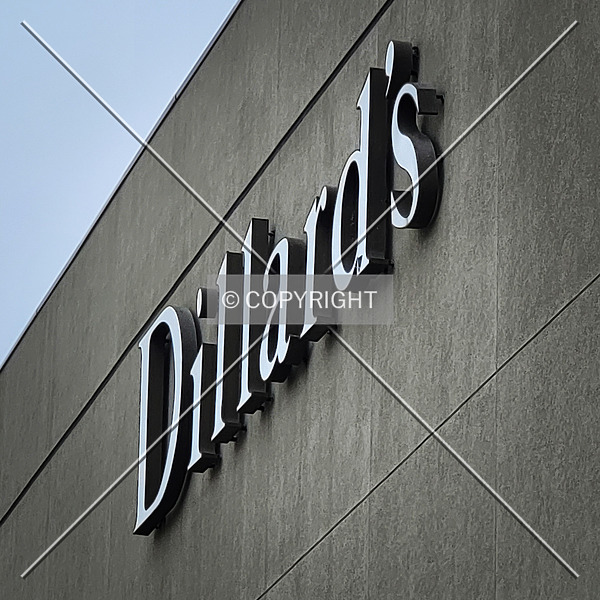 Chesterfield Mall by Ryan Hildebrand