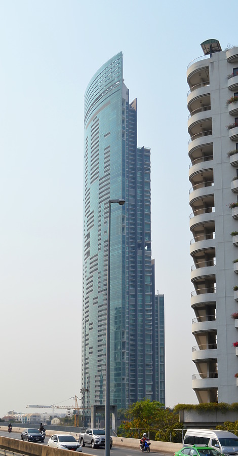 The River South Tower by Huopa