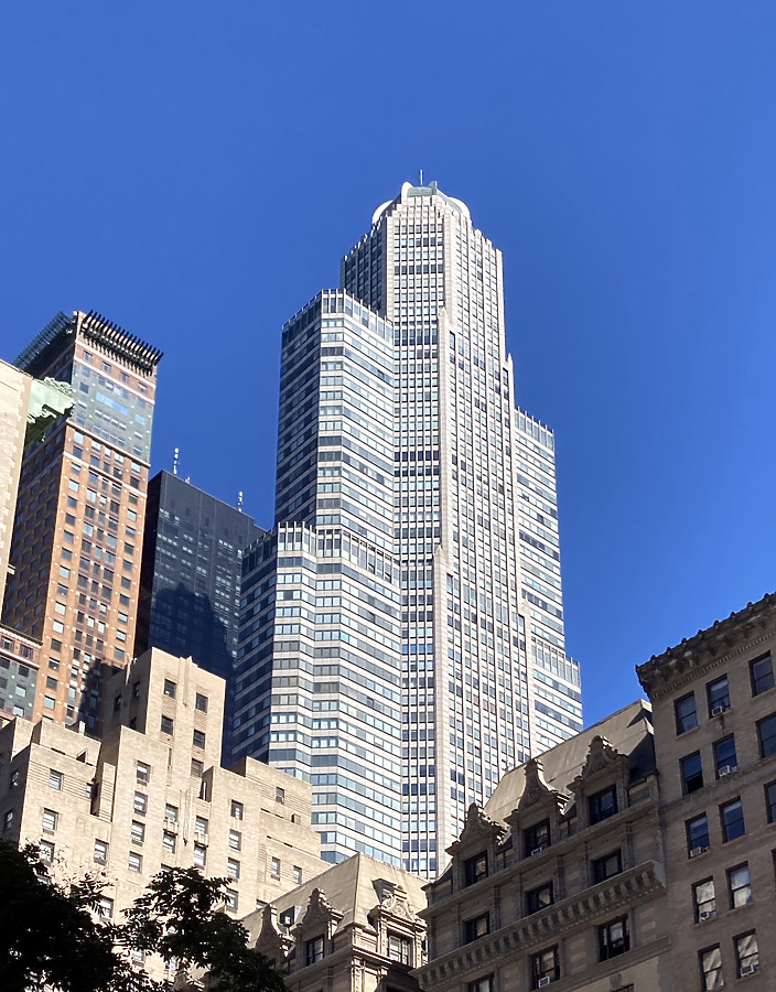 CitySpire Center by Nate Lindsey