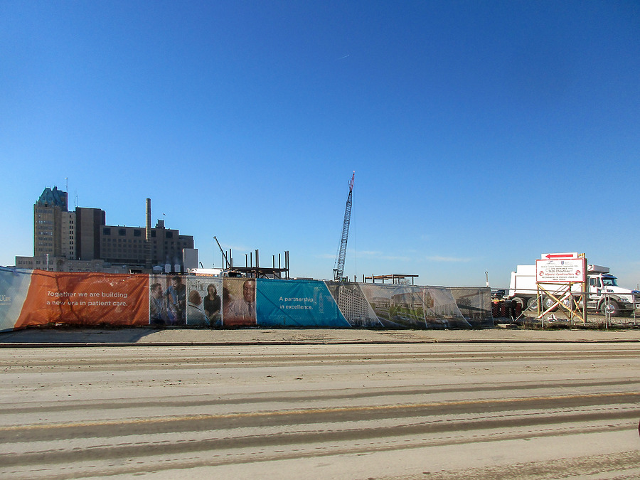 SSM Saint Louis University Hospital Tower by Ryan Hildebrand