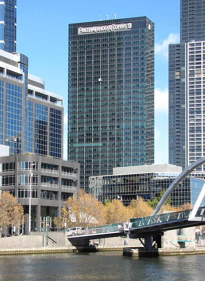 2 Southbank Boulevard by Wilson Ling