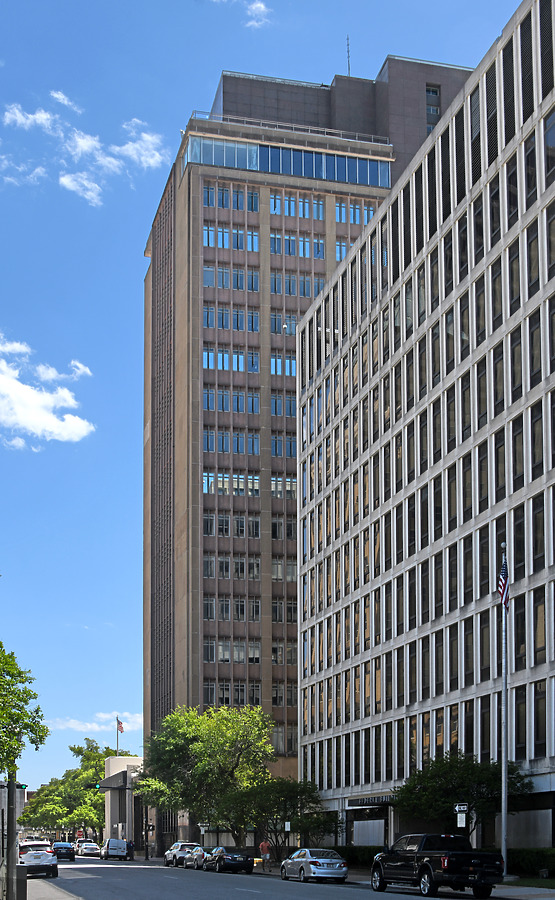 Wells Fargo Bank Building by John W. Cahill