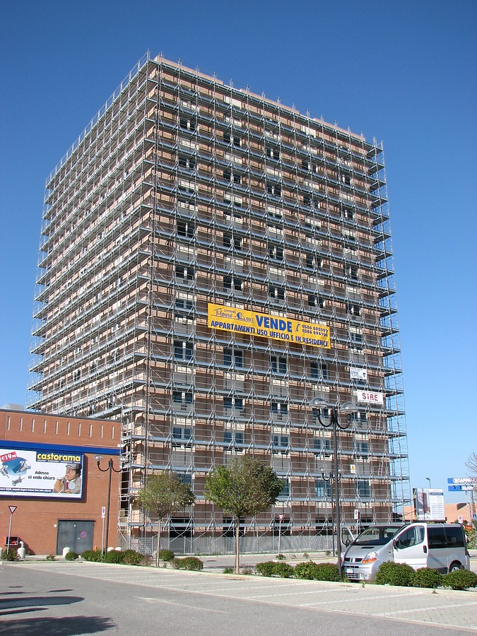 Centro Direzionale Torre 1 by Edoardo Marchetti