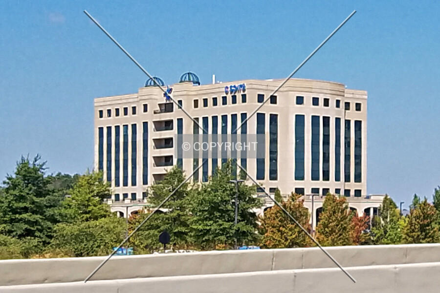 300 Renaissance at Colony Park
