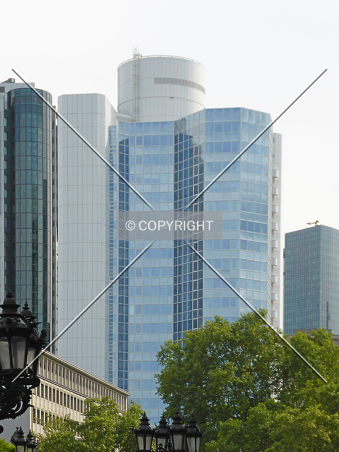 Bürohaus an der Alten Oper by Nephilim