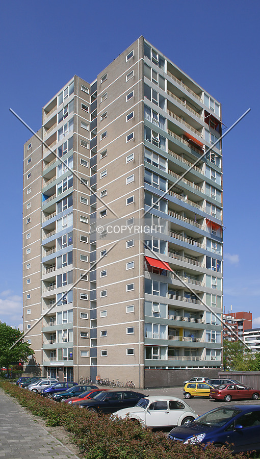 Blijdensteinparkflat by René Hogendijk