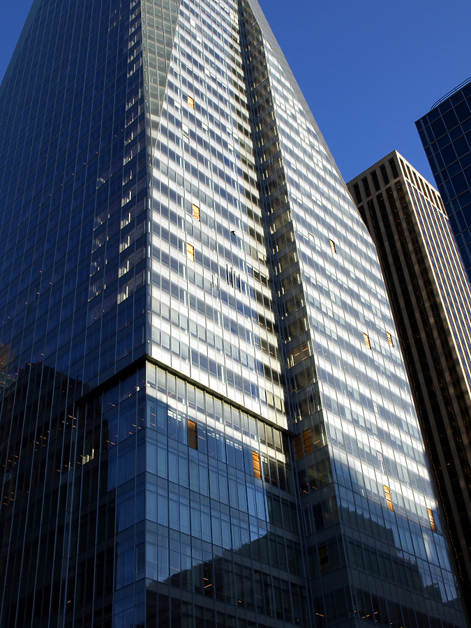 Bank of America Tower by Marshall Gerometta