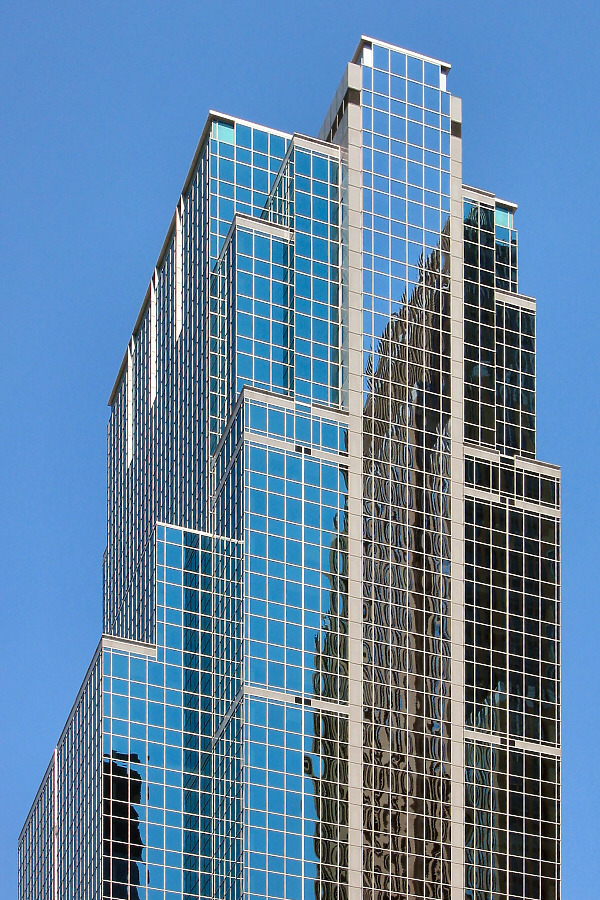 RBC Plaza by James Peacock