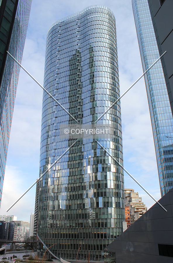 Tour Alto by Florian Barbier