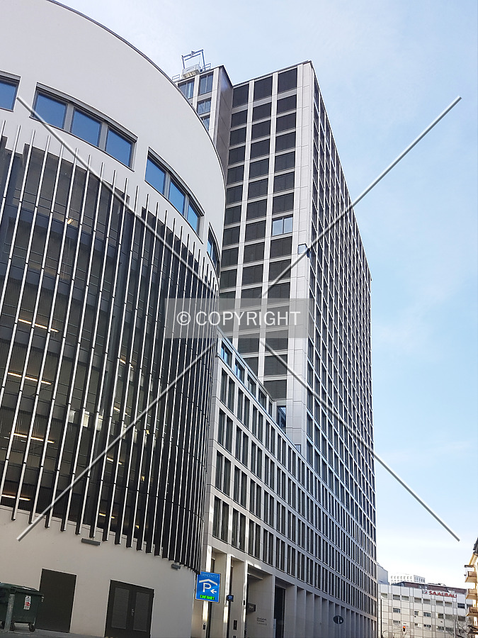 Turm Center by Nephilim