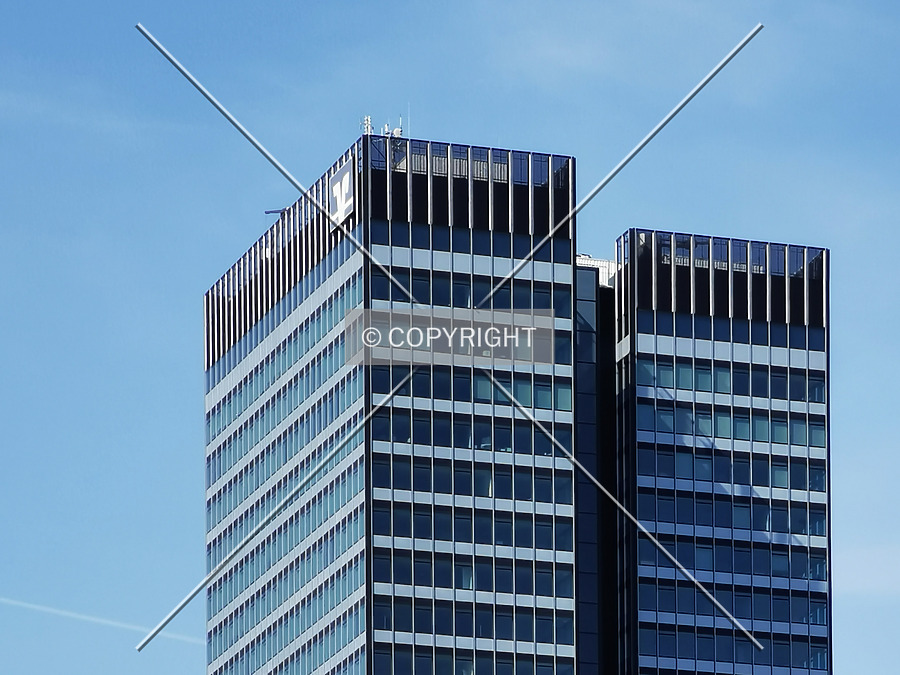 City-Hochhaus by Nephilim
