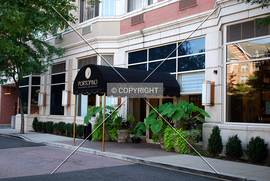 Portofino Apartments by Royce Douglas