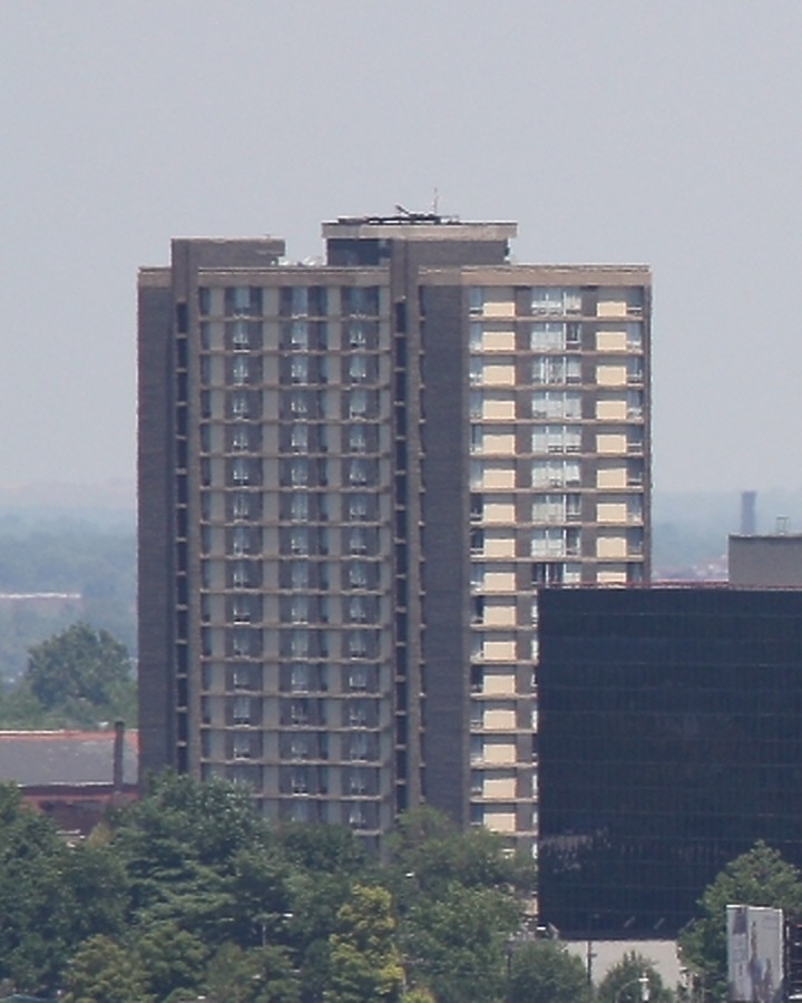 Heritage House Apartments by Ryan Hildebrand