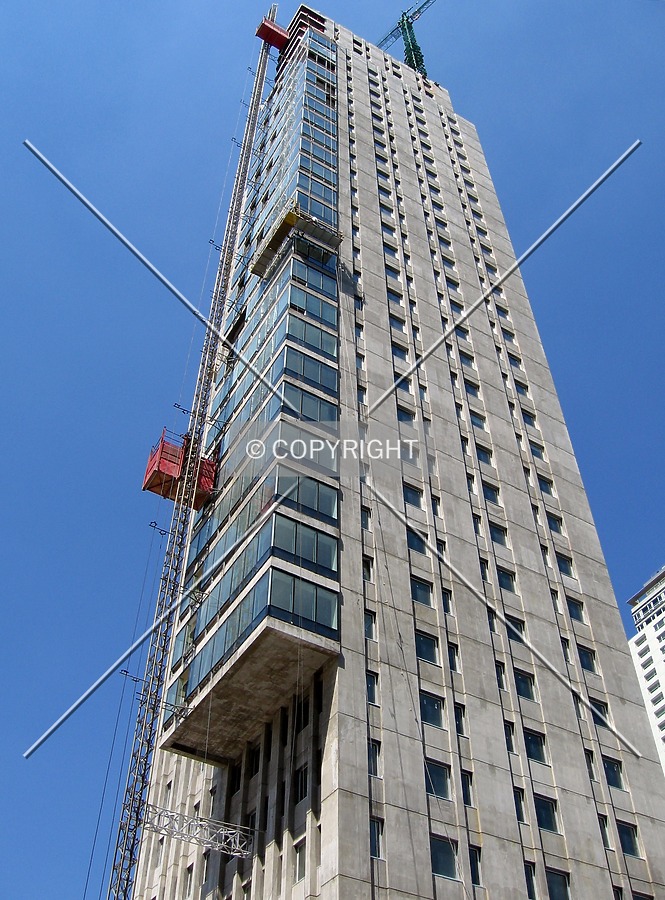 Torre Renoir 1 by Maximiliano Buono