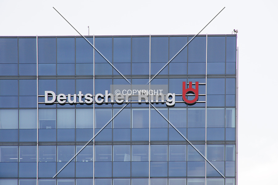 Hochhaus Deutscher Ring by Nephilim