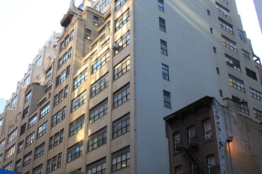 216 East 45th Street