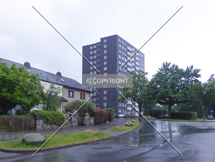 Im Lichtenfelde 72 by Nephilim