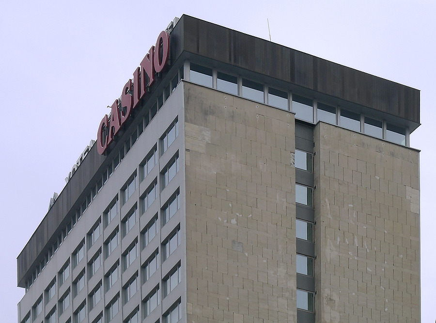 Hemus Hotel by Kaloian