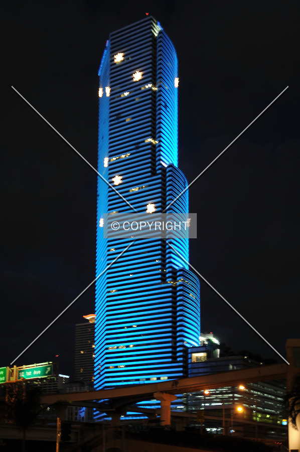 Miami Tower by Jorge Molina
