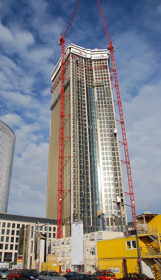 Tower 185 by Huopa