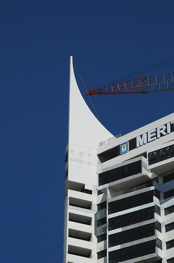 Meriton Tower by John Bek