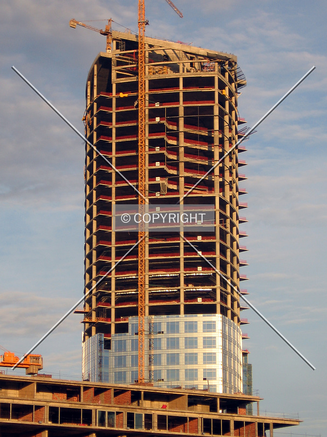 Torre Repsol YPF by Maximiliano Buono