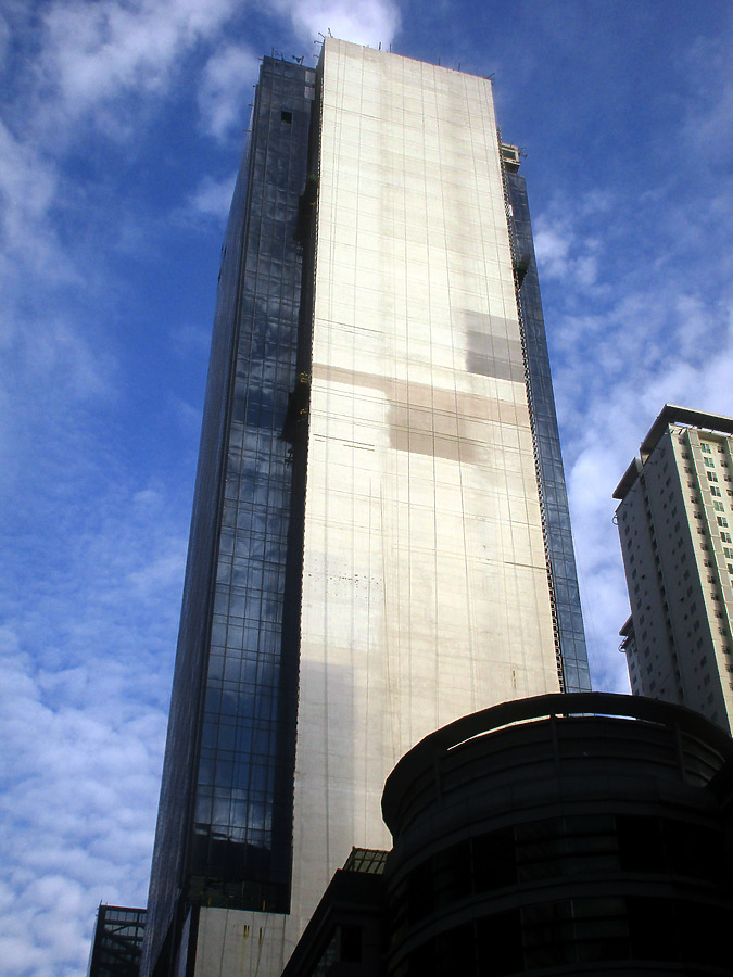 Alveo Financial Tower by Daniel Kieckhefer
