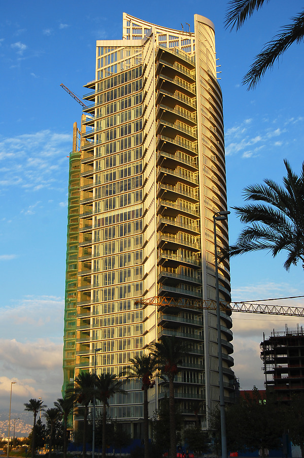 Marina Tower by Nareg Karamanoukian