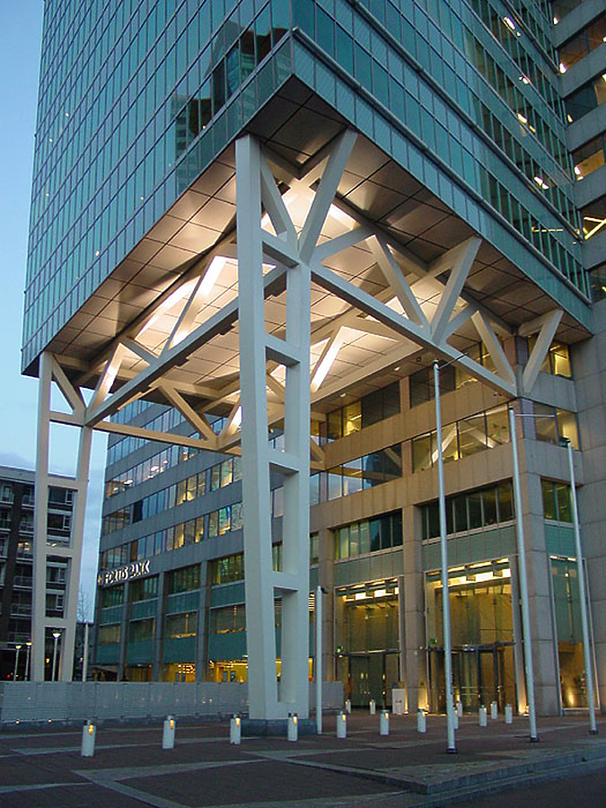 Fortis Bank by Michiel van Dijk