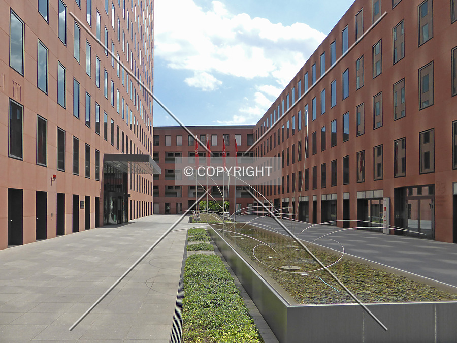 Hochhaus MainForum by Nephilim