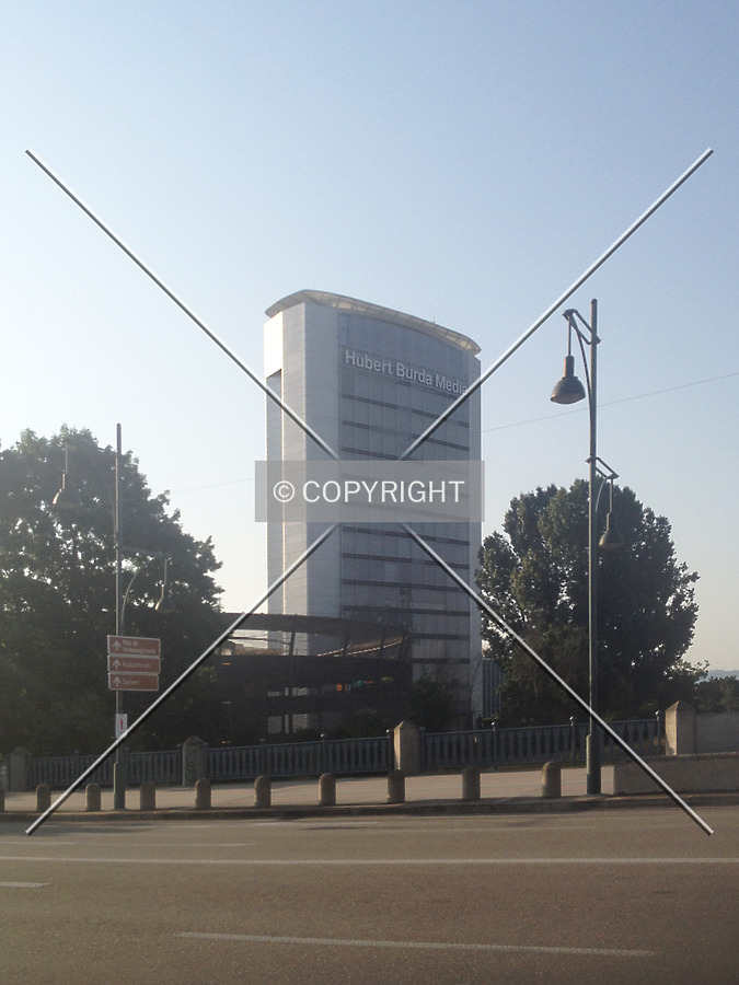 Burda-Hochhaus by Nephilim