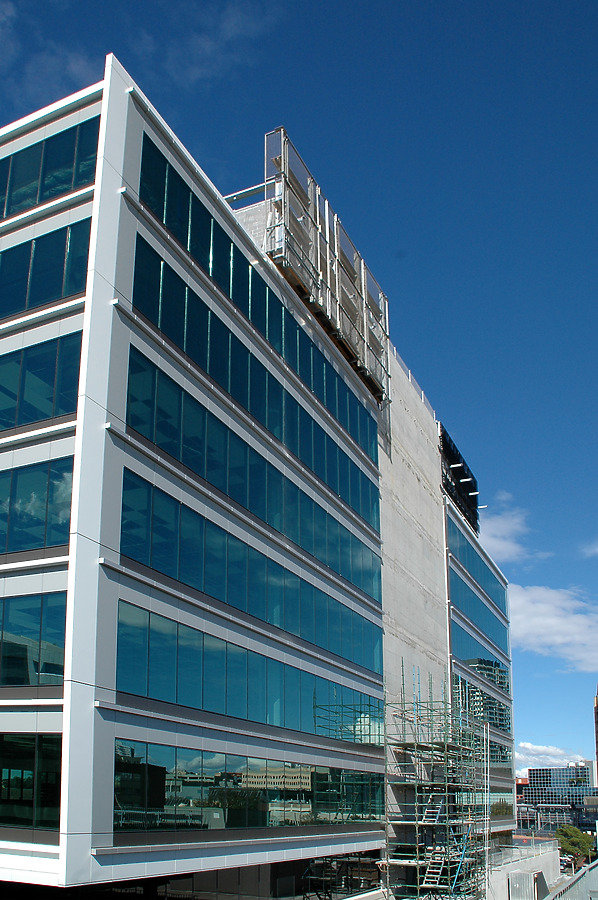 25 Smith Street by John Bek