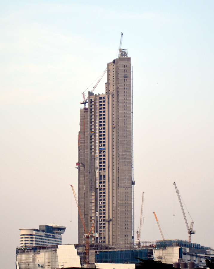 Magnolias Waterfront Residences by Huopa