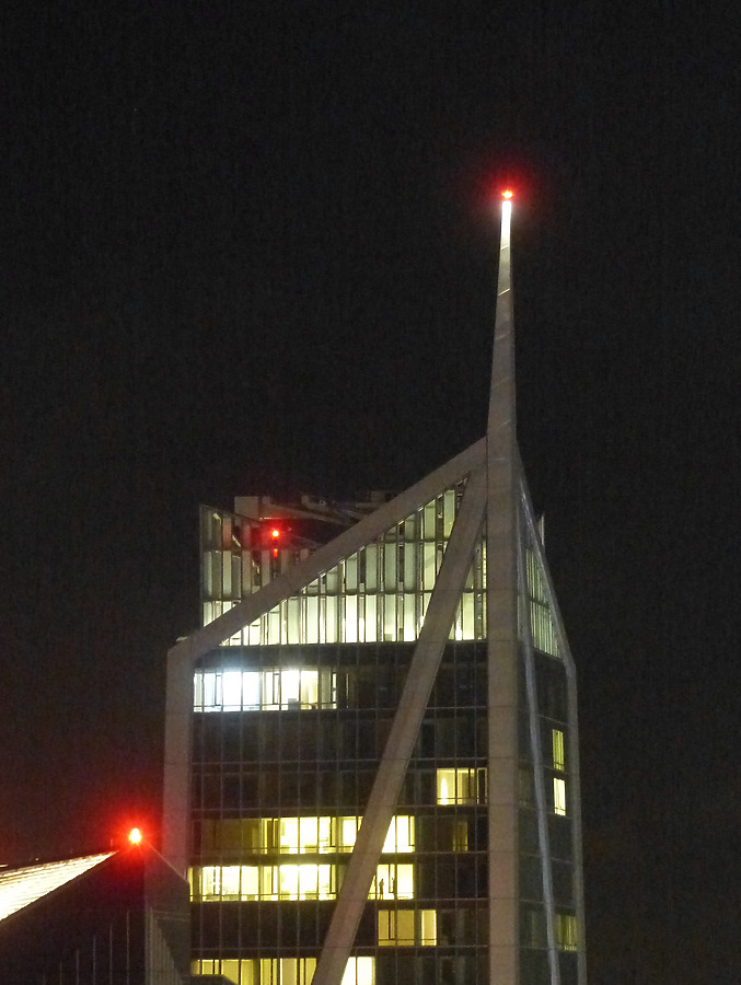 181 Fremont by Nate Lindsey