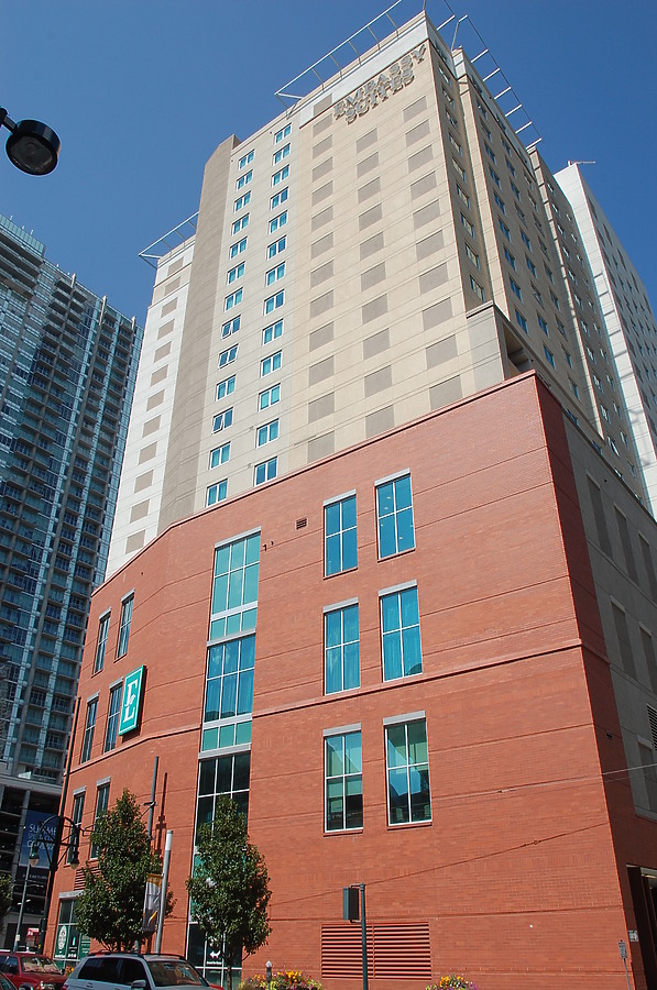 Embassy Suites Denver - Downtown/Convention Center by Brian LoBue