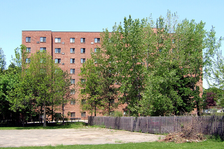 Danbury Commons