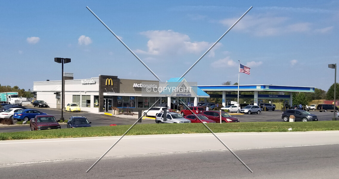 MotoMart / McDonald's