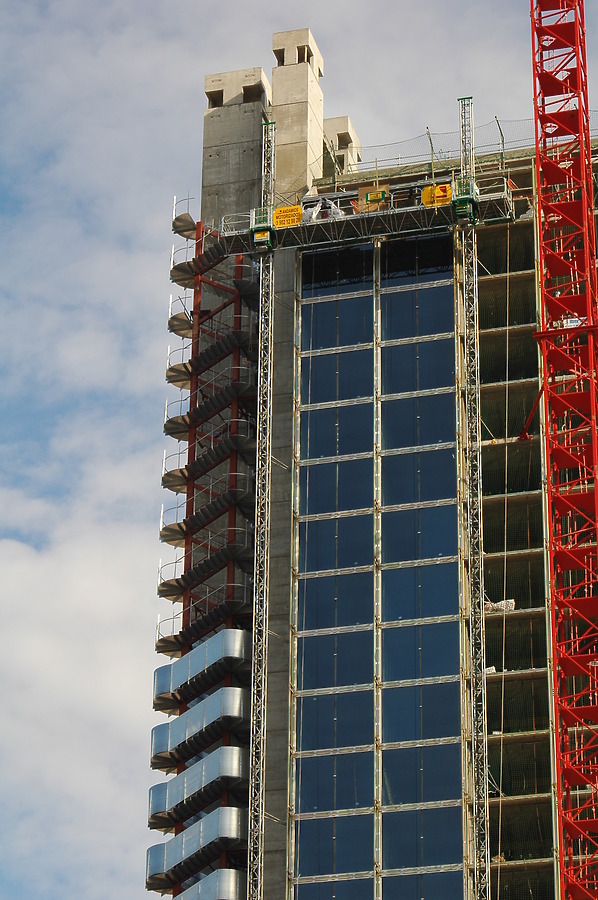 Hesperia Tower by David Guija