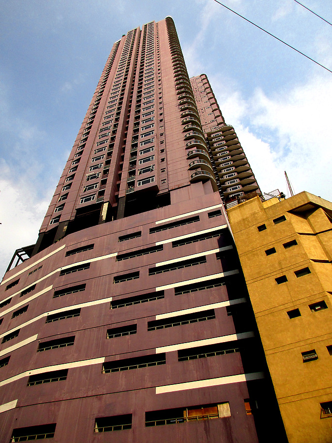 Anchor Skysuites by Daniel Kieckhefer